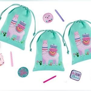 Printed Llama Drawstring Party Gift Goodie Bags (12 pack)